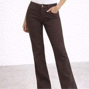 AMBER SUN low rise straight leg pant in brown